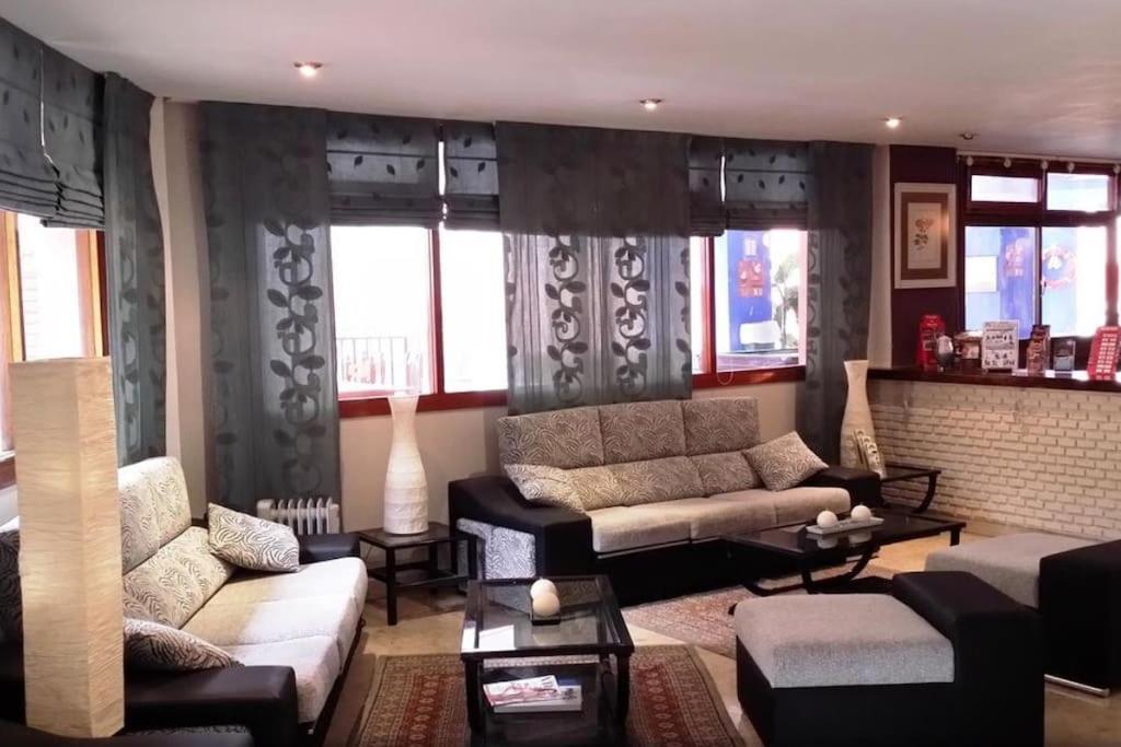 Apartamento En La Carihuela Torremolinos Luaran gambar