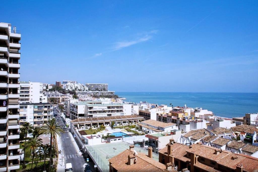 Apartamento En La Carihuela Torremolinos Luaran gambar