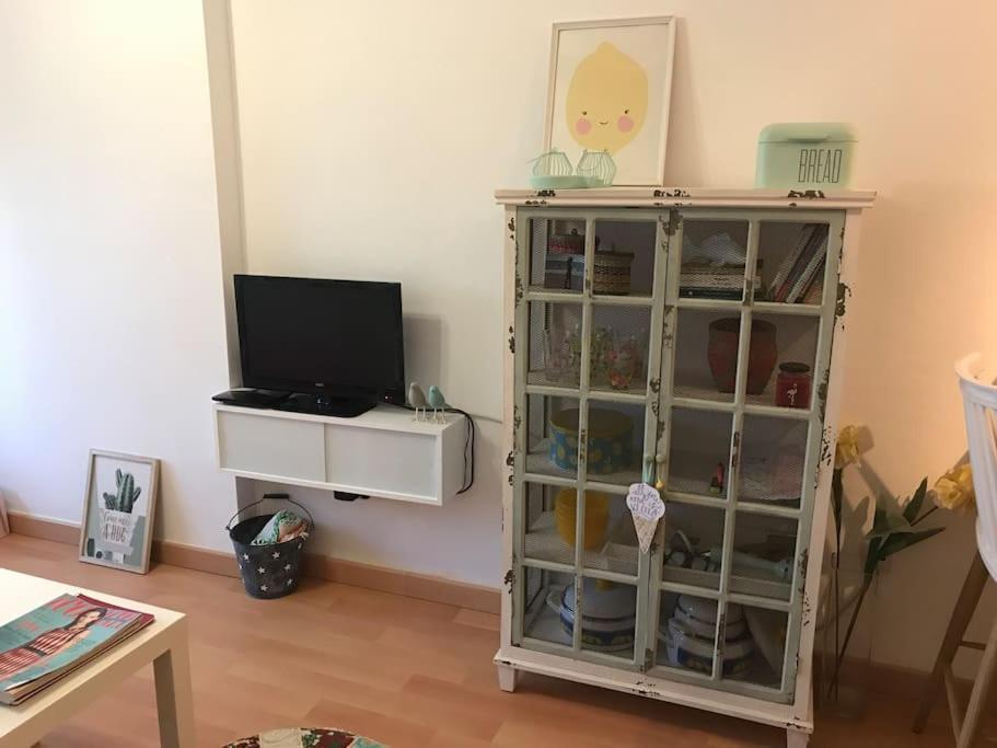 Apartamento En La Carihuela Torremolinos Luaran gambar