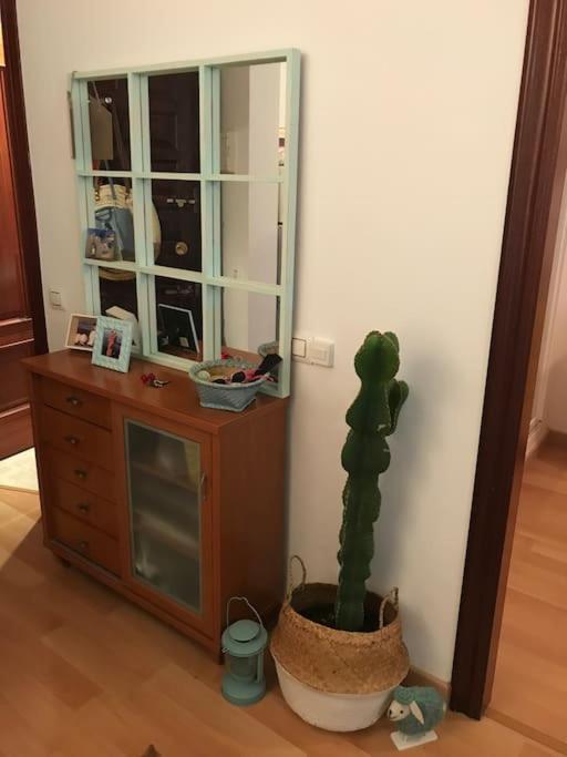 Apartamento En La Carihuela Torremolinos Luaran gambar