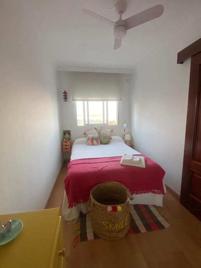 Apartamento En La Carihuela Torremolinos Luaran gambar